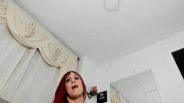 Snapshot of sarita_loven chatting on November 12, 2025, 5:00 am sarita loven online show from November 12, 2025, 5:00 am