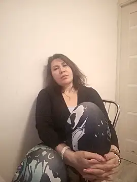 ROXOLANAA SEXY online show from April 29, 2026, 5:30 pm