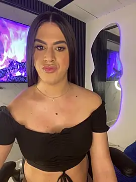 Snapshot of Naughtysofiaa chatting on July 15, 2026, 2:29 am Naughtysofiaa online show from July 15, 2026, 2:29 am