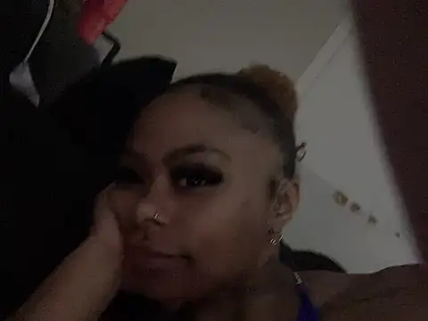 Snapshot of leanarose10 chatting on July 11, 2026, 5:19 am leanarose10 online show from July 11, 2026, 5:19 am