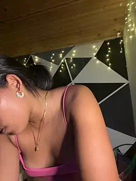 emilyharber online show from October 30, 2025, 7:11 pm