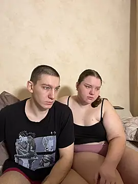 Snapshot of Comprom1se chatting on March 8, 2025, 7:05 am Comprom1se online show from March 8, 2025, 7:05 am