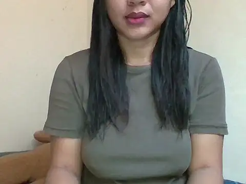  smiling4u  online show from April 29, 2026, 2:38 am