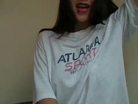 Snapshot of _smiling4u_ chatting on May 29, 2026, 7:03 am smiling4u online show from May 29, 2026, 7:03 am
