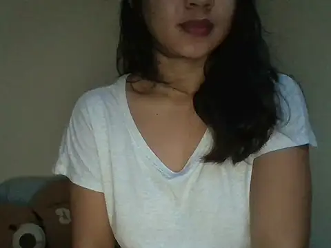 Snapshot of _smiling4u_ chatting on May 25, 2026, 10:08 pm smiling4u online show from May 25, 2026, 10:08 pm