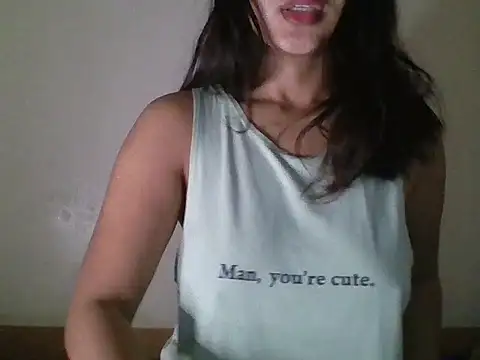 Snapshot of _smiling4u_ chatting on February 12, 2026, 12:32 am smiling4u online show from February 12, 2026, 12:32 am