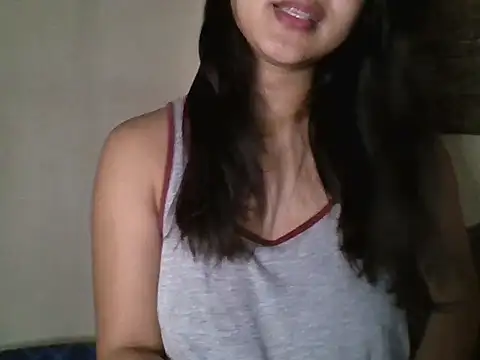  smiling4u  online show from April 29, 2026, 5:30 pm