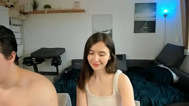 PollyFlame online show from March 1, 2025, 10:02 am