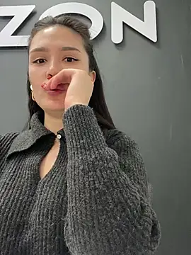 Snapshot of Sweet_Lollypop chatting on March 15, 2025, 4:10 pm Sweet Lollypop online show from March 15, 2025, 4:10 pm