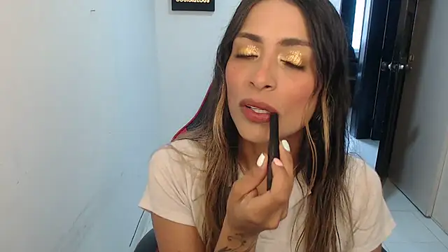 Snapshot of Liamiler01_ chatting on November 28, 2025, 2:50 pm Liamiler01 online show from November 28, 2025, 2:50 pm