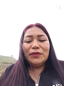 Snapshot of violet_moore chatting on February 20, 2025, 8:14 pm violet moore online show from February 20, 2025, 8:14 pm