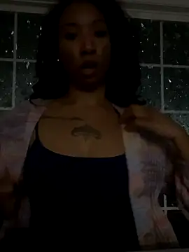 Snapshot of Iceblanca chatting on September 28, 2025, 6:09 am Iceblanca online show from September 28, 2025, 6:09 am