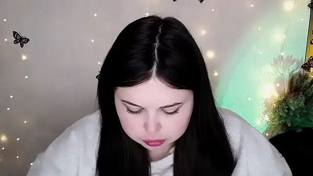 Emily Mo online show from February 8, 2026, 6:55 am