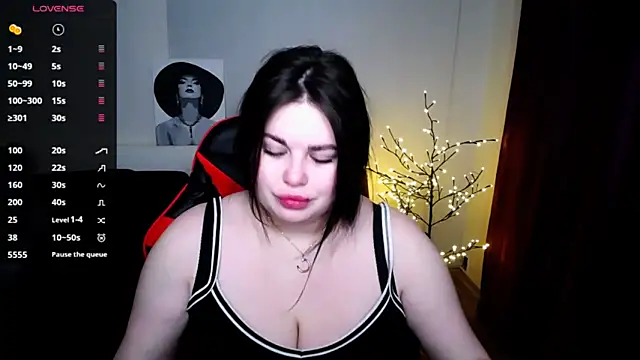 Emily Mo online show from February 6, 2025, 6:29 am
