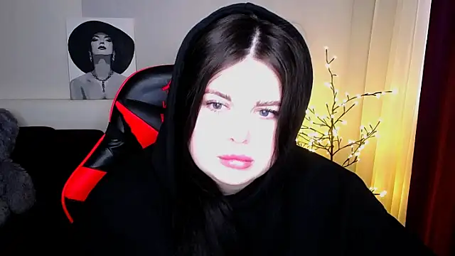 Emily Mo online show from February 20, 2025, 6:50 am