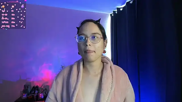 Snapshot of shantalc3rezo chatting on November 29, 2025, 7:14 pm shantalc3rezo online show from November 29, 2025, 7:14 pm