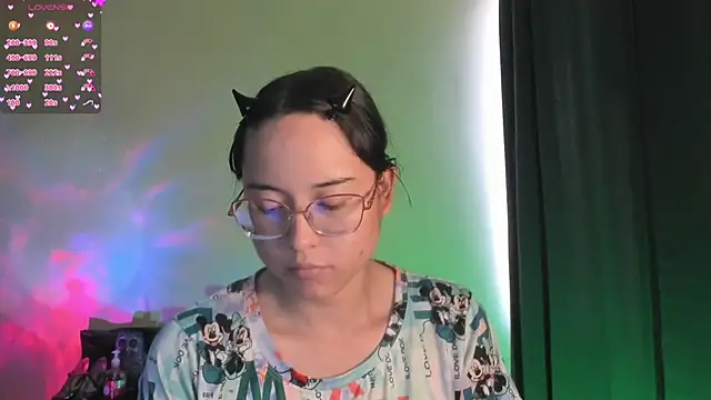 Snapshot of shantalc3rezo chatting on November 22, 2025, 8:40 pm shantalc3rezo online show from November 22, 2025, 8:40 pm