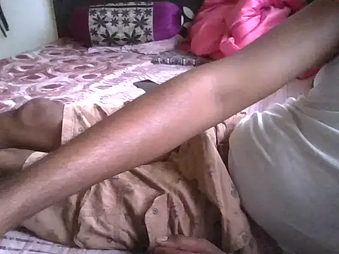 Snapshot of divi5555 chatting on November 21, 2025, 8:57 am divi5555 online show from November 21, 2025, 8:57 am