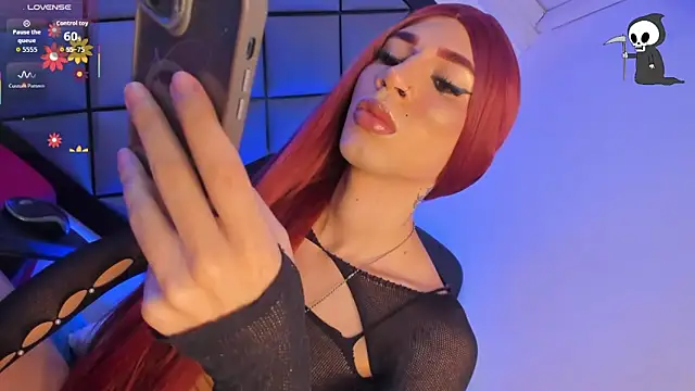 Snapshot of GeorginaCute_ chatting on October 28, 2025, 12:26 pm GeorginaCute online show from October 28, 2025, 12:26 pm