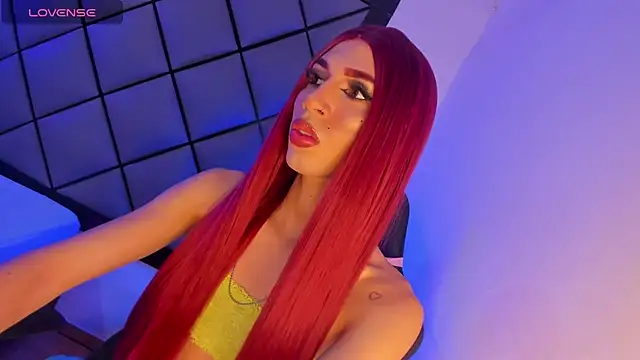 Snapshot of GeorginaCute_ chatting on October 18, 2025, 12:18 pm GeorginaCute online show from October 18, 2025, 12:18 pm