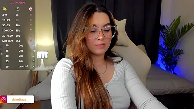 Snapshot of dakottaa_ chatting on October 10, 2025, 11:05 pm dakottaa online show from October 10, 2025, 11:05 pm