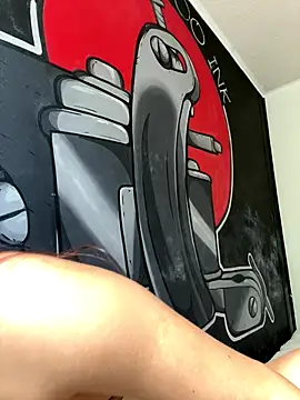 Sarah millerr  online show from October 18, 2025, 6:21 pm