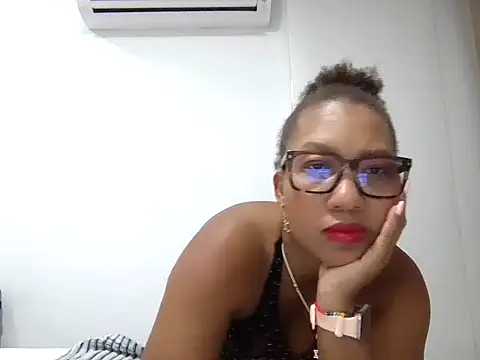 megan-hotxx online show from June 20, 2026, 1:10 am