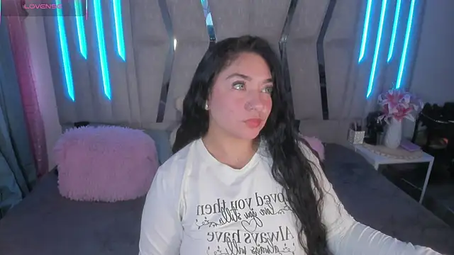 Snapshot of scarlet_miller1 chatting on May 22, 2026, 9:02 pm scarlet miller1 online show from May 22, 2026, 9:02 pm