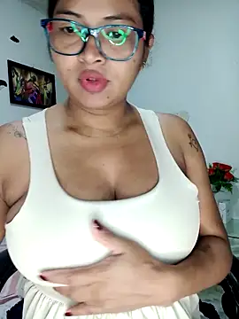 Snapshot of chalohott chatting on June 20, 2026, 10:42 am chalohott online show from June 20, 2026, 10:42 am
