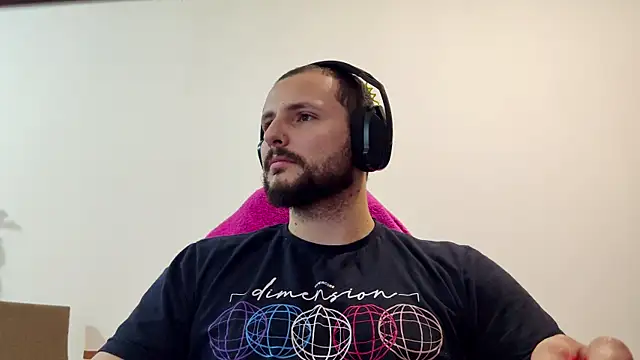 iurytx online show from November 26, 2025, 11:16 pm