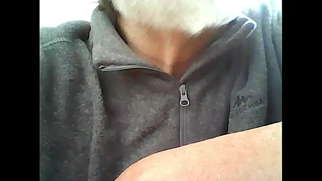 xcimeru online show from December 5, 2025, 2:59 pm