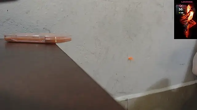 Snapshot of toxxxic_cams chatting on November 22, 2025, 4:33 am toxxxic cams online show from November 22, 2025, 4:33 am