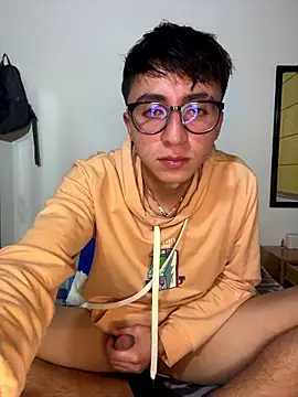Snapshot of CamiRojas_boy chatting on July 7, 2026, 3:42 am CamiRojas boy online show from July 7, 2026, 3:42 am