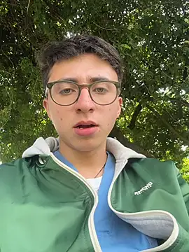 CamiRojas boy online show from April 24, 2026, 6:10 pm