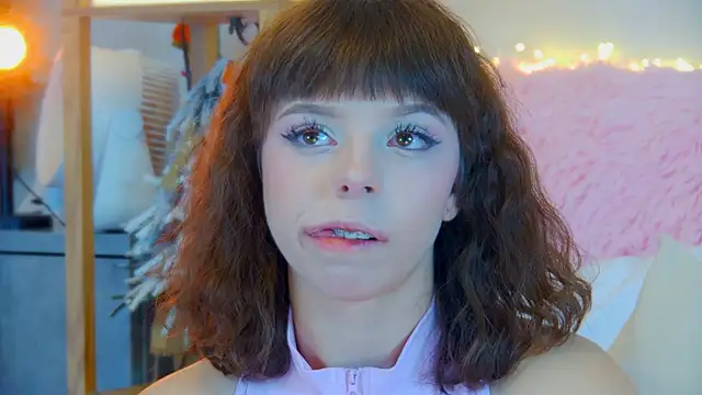 Snapshot of ElisabethDavis chatting on November 28, 2025, 3:12 pm ElisabethDavis online show from November 28, 2025, 3:12 pm