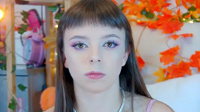 Snapshot of ElisabethDavis chatting on October 24, 2025, 3:11 pm ElisabethDavis online show from October 24, 2025, 3:11 pm