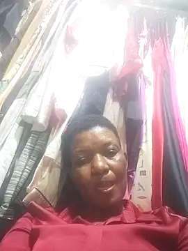 Snapshot of Hailey_BaileyXYZ chatting on October 27, 2025, 2:40 pm Hailey BaileyXYZ online show from October 27, 2025, 2:40 pm