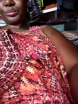 Snapshot of Hailey_BaileyXYZ chatting on May 4, 2026, 2:42 pm Hailey BaileyXYZ online show from May 4, 2026, 2:42 pm
