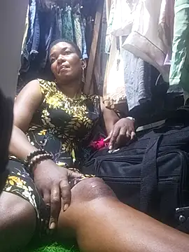 Snapshot of Hailey_BaileyXYZ chatting on October 20, 2025, 10:49 am Hailey BaileyXYZ online show from October 20, 2025, 10:49 am