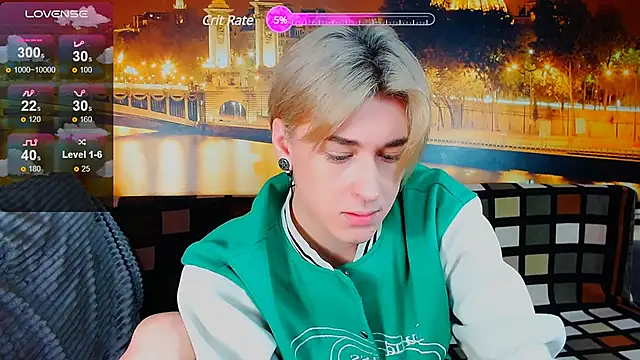  YummyTony  online show from December 30, 2024, 6:05 pm