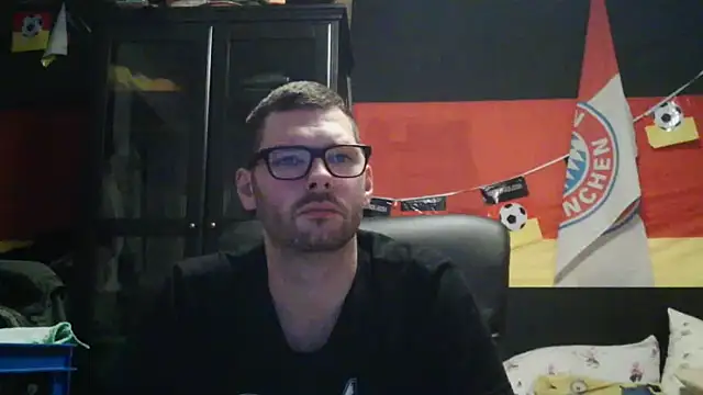 Snapshot of Die-geile-Sau chatting on February 15, 2026, 9:47 pm Die-geile-Sau online show from February 15, 2026, 9:47 pm