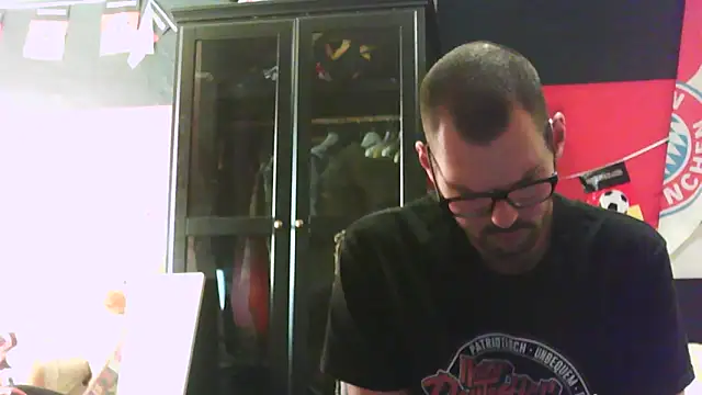 Die-geile-Sau online show from October 16, 2025, 12:24 pm