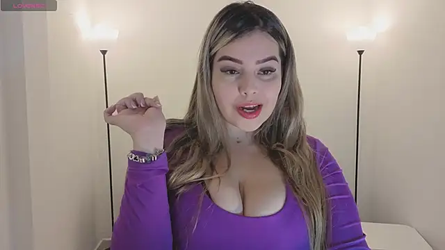 Snapshot of camiilaa1 chatting on January 11, 2026, 9:44 pm camiilaa1 online show from January 11, 2026, 9:44 pm