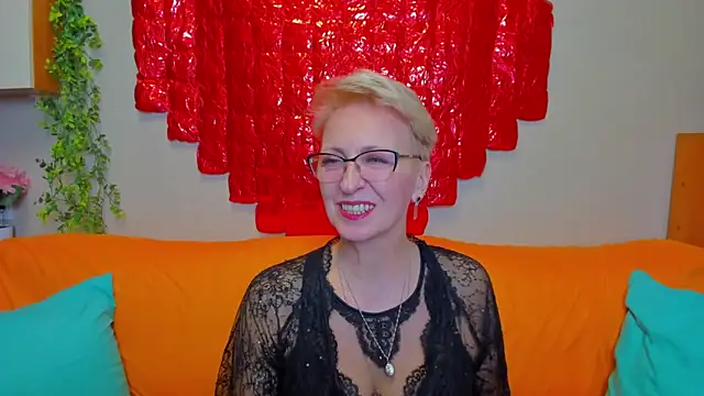 Snapshot of iamyourdream89 chatting on February 26, 2026, 3:56 pm iamyourdream89 online show from February 26, 2026, 3:56 pm