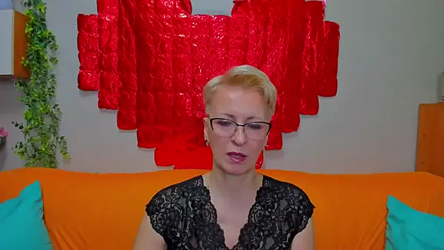 Snapshot of iamyourdream89 chatting on March 9, 2026, 3:48 pm iamyourdream89 online show from March 9, 2026, 3:48 pm