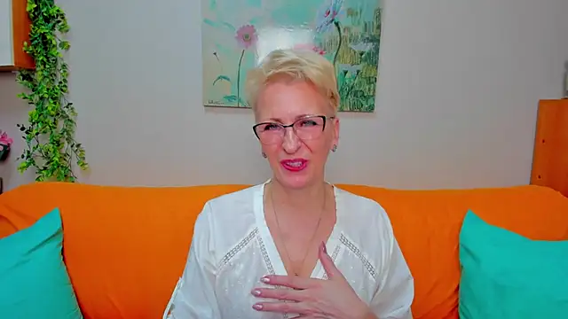 Snapshot of iamyourdream89 chatting on March 15, 2026, 1:07 pm iamyourdream89 online show from March 15, 2026, 1:07 pm