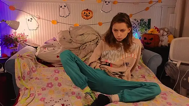 Snapshot of Frank_Fraer chatting on October 26, 2025, 2:28 pm Frank Fraer online show from October 26, 2025, 2:28 pm