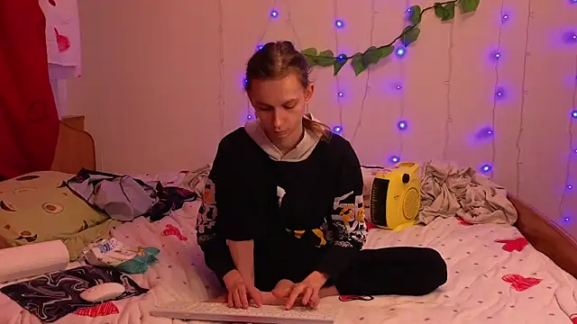 Snapshot of Frank_Fraer chatting on February 24, 2026, 11:38 pm Frank Fraer online show from February 24, 2026, 11:38 pm