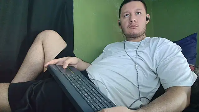 sweet cock28 online show from July 24, 2026, 3:19 pm