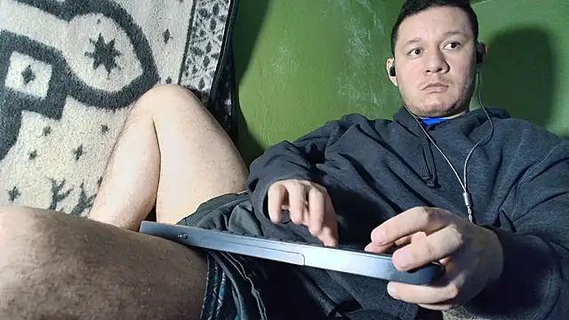 sweet cock28 online show from January 15, 2026, 3:43 am